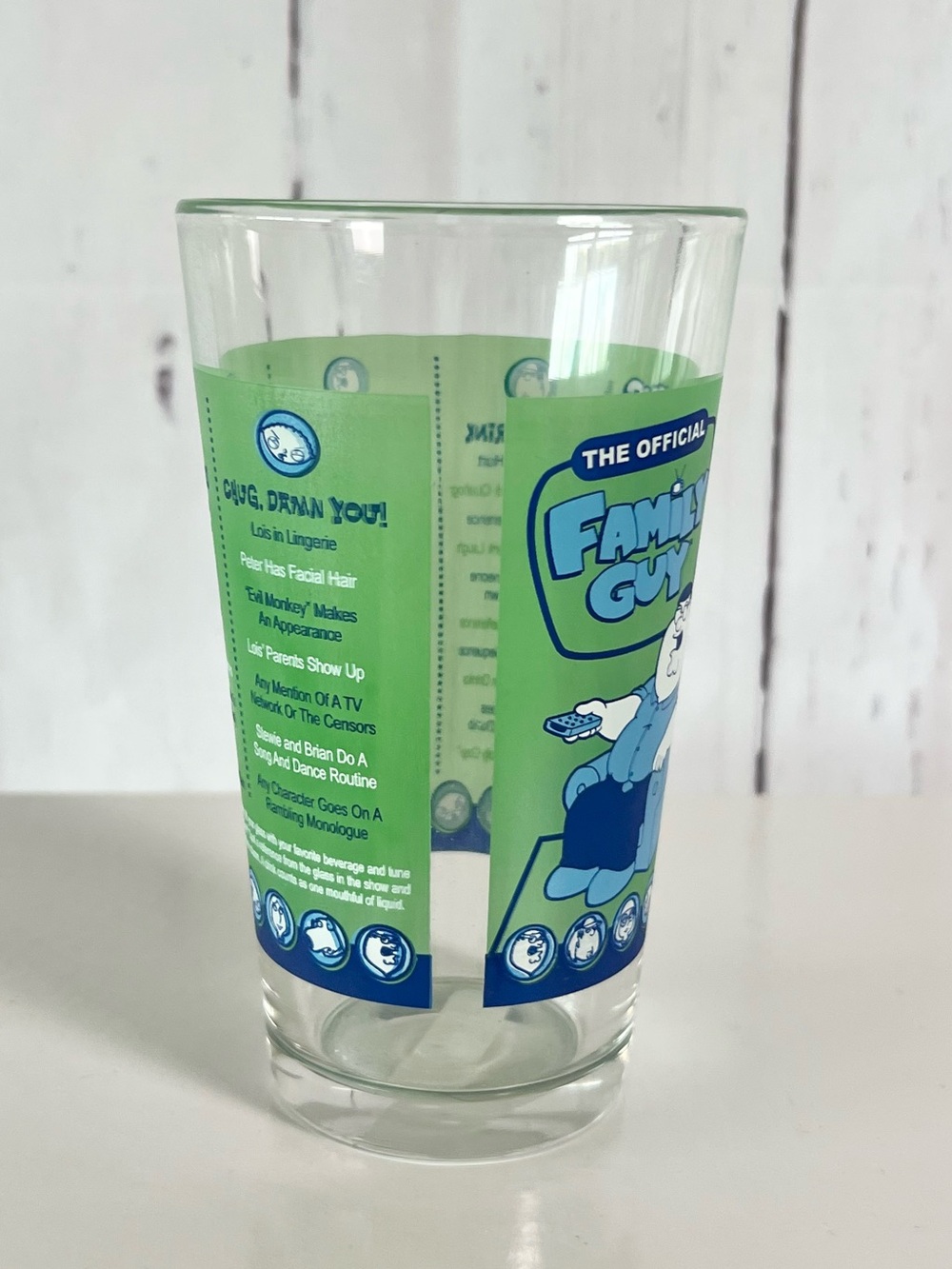 2004 The Official FAMILY GUY Drinking Game Pint Glass - Peter, Meg, Chris NWT - Picture 4 of 7